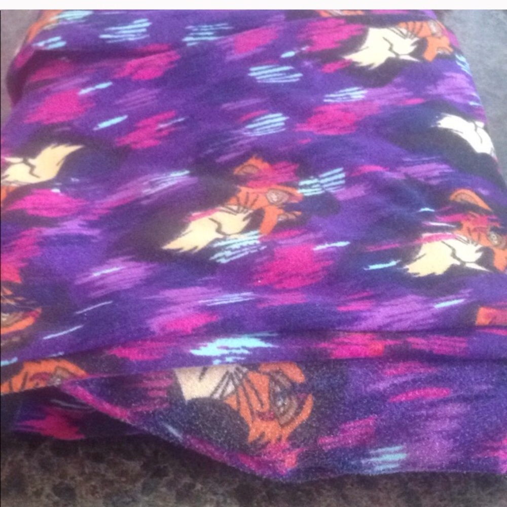Lularoe scar leggings worn once